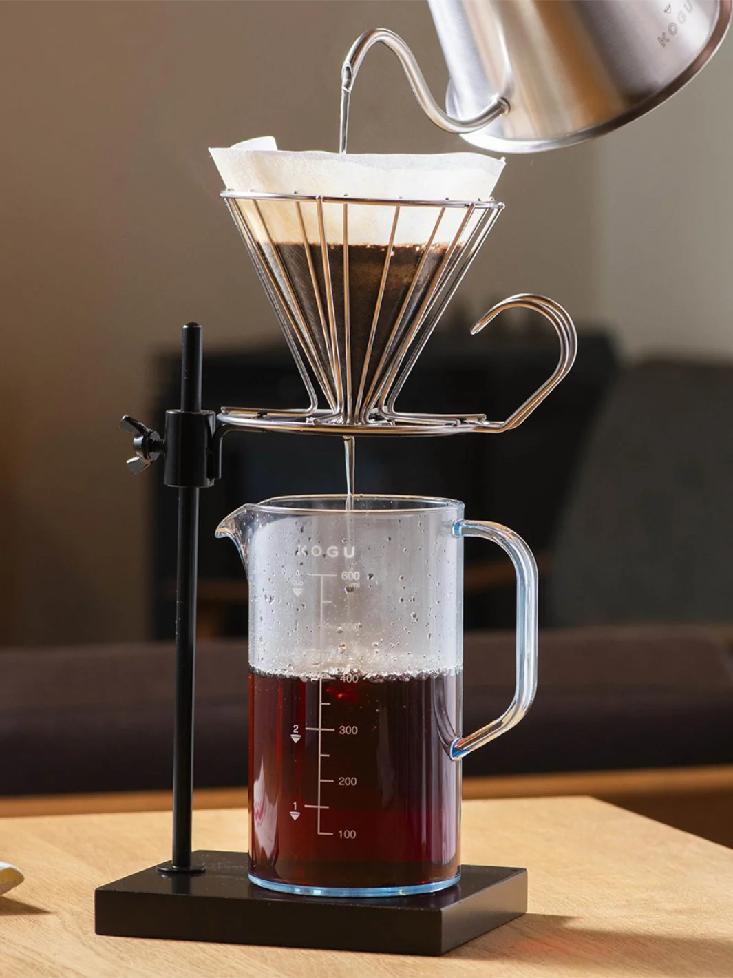 KOGU Crack-Resistant Smart Server (600ml/20.3oz) Decanter - Image 3