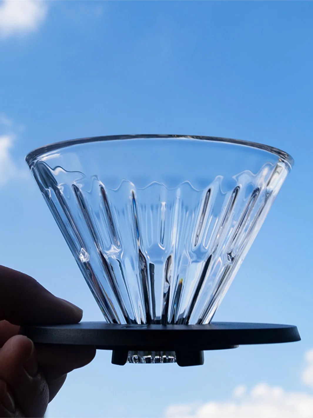TIMEMORE Crystal Eye Glass Dripper (w/ Holder) - 01 (1-2 cups) - Image 7
