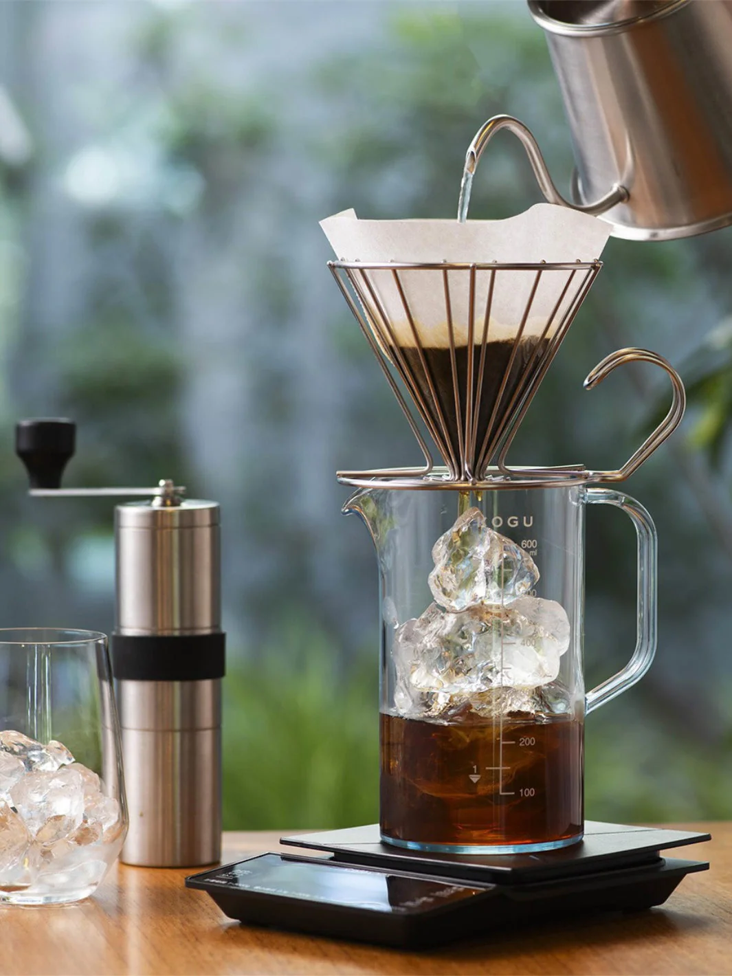 KOGU Crack-Resistant Smart Server (600ml/20.3oz) Decanter - Image 4
