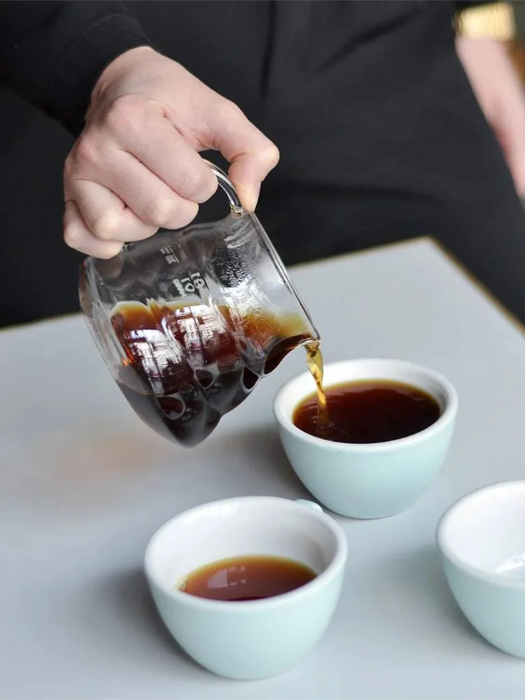 HARIO V60-01 Range Server (360ml/12oz) Brewer - Image 3