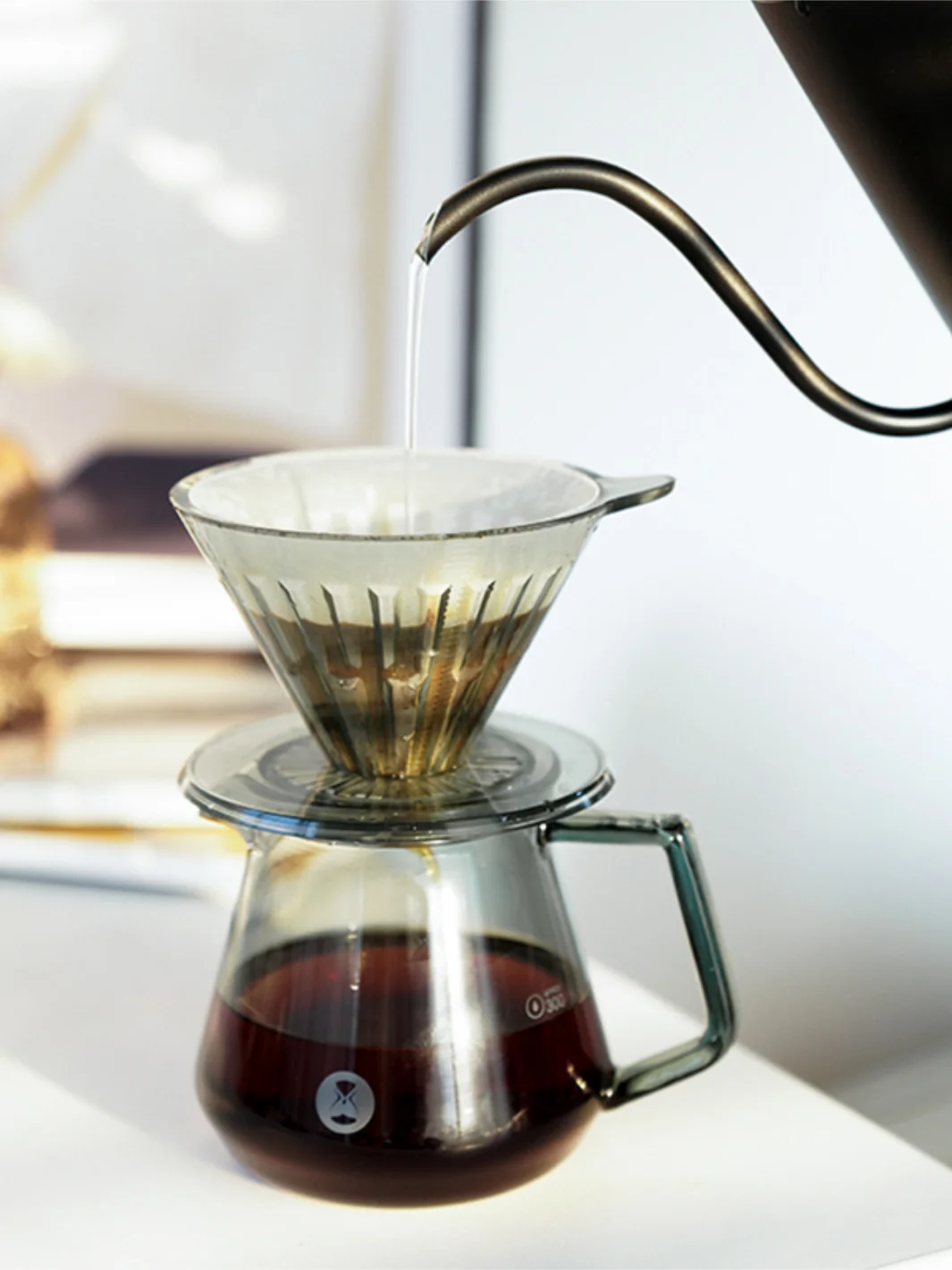 TIMEMORE Crystal Eye Dripper (Plastic) - Transparent Black / 02 (2-4 cups) - Image 18