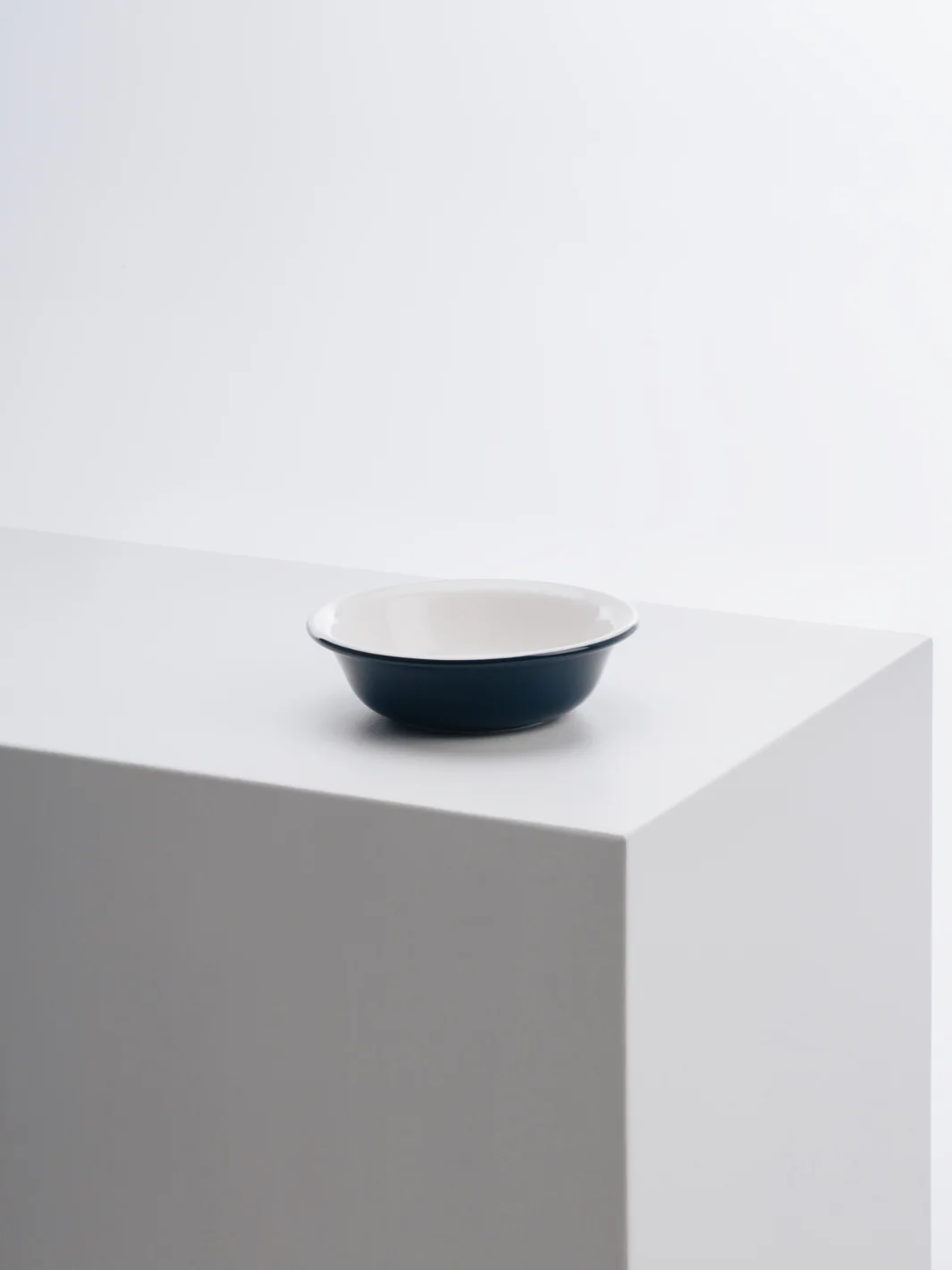 ACME Classic Small Bowl (⌀17cm/6.69in) - Whale / 24-Pack - Image 9